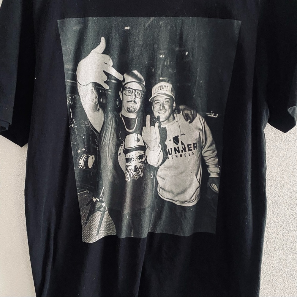 Bella Canvas black graphic t-shirt - Picture 4 of 8